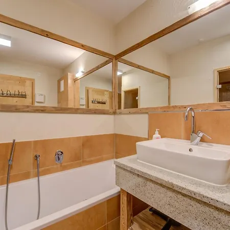 In Mittersill By Lift & Sauna, Cleaning Included Lejlighed *