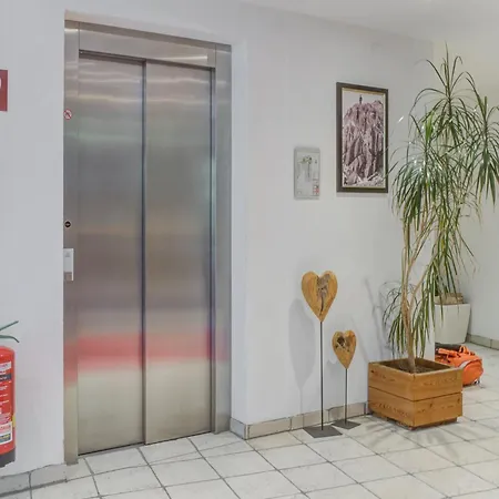 In Mittersill By Lift & Sauna, Cleaning Included