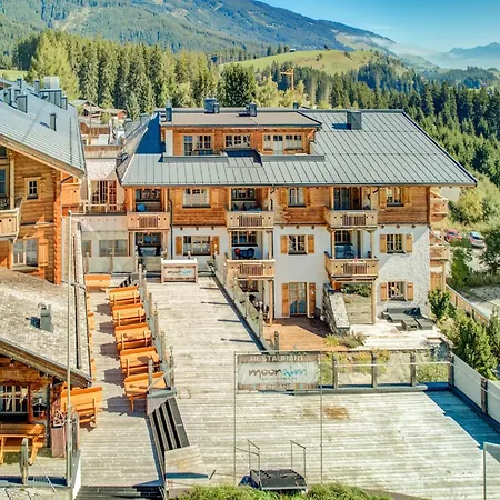 In Mittersill By Lift & Sauna, Cleaning Included * Hollersbach im Pinzgau